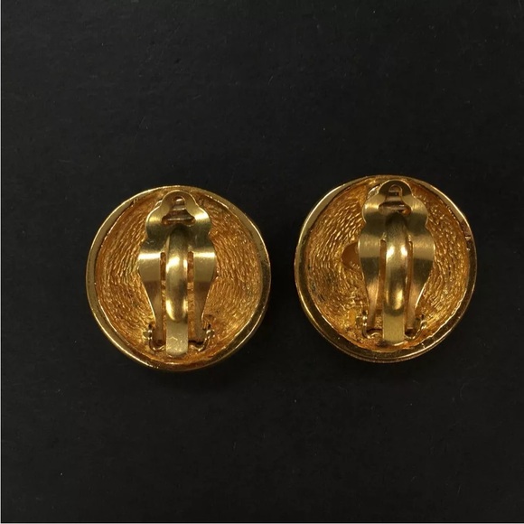 CHANEL CC Logo Matelasse Gold Tone Earrings - Picture 6 of 9